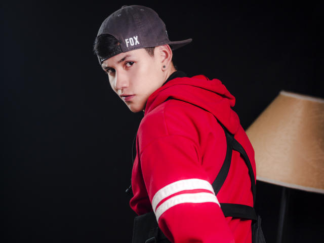 JeanKarloLeone - Live sex cam - 10613447