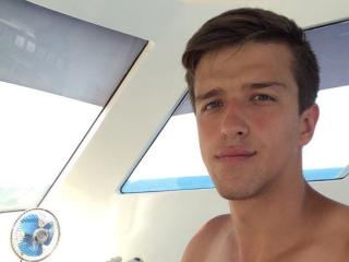 DylanStorm - Live sex cam - 10615411