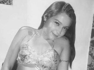 JuliaOmsy - Sexe cam en vivo - 10615495