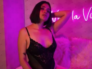 AliciaWilson69 - Live sex cam - 10616287