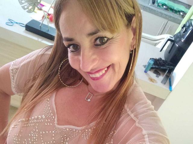 BigassmoonX - Live Sex Cam - 10623375