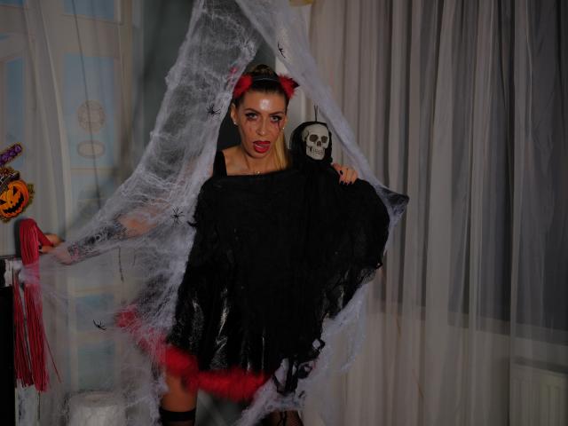 AnnesWhite - Live porn &amp; sex cam - 10631079