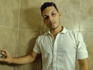 DaveLeone - Live sexe cam - 10636831