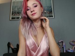 FrancaiseElektrik - Live Sex Cam - 10638323