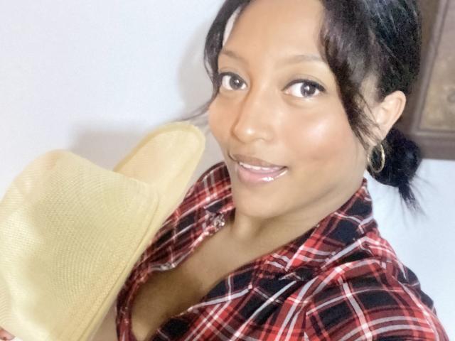 StefyRoldans - Live porn &amp; sex cam - 10641427