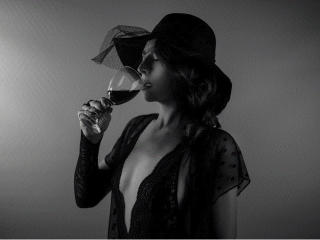 SaraSitone - Camera khiêu dâm &amp; quyến rũ trực tiếp - 10656167