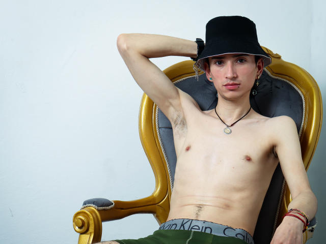 DominikHot - Live porn &amp; sex cam - 10670671