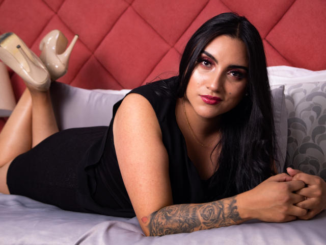 JeniferSaenz - Live porn &amp; sex cam - 10694783