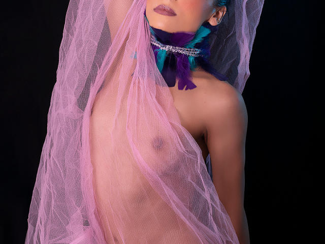 SaraSitone - Live porn &amp; sex cam - 10703847