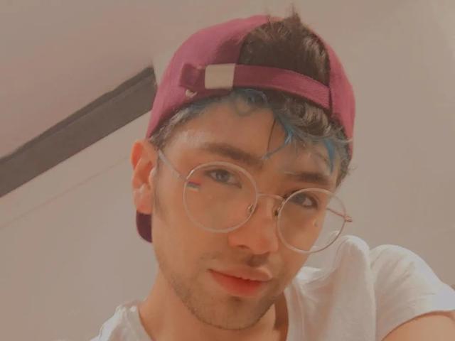 AntonioTella - Sexe cam en vivo - 10713475