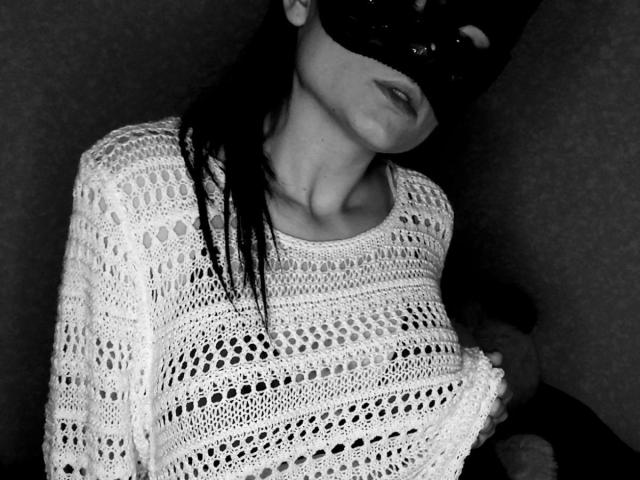 FameElleonora - Live porn &amp; sex cam - 10722435