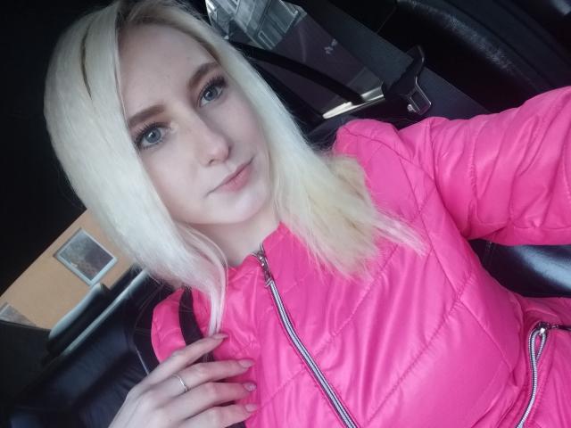 EllenSoNice - Live sex cam - 10735595