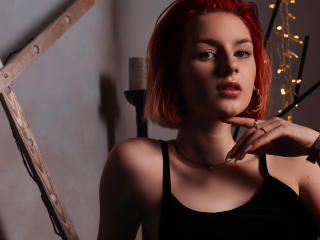 ElizabethRed - Live porn & sex cam - 10741699