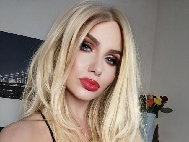 TinaBella - Live sex cam - 10776351