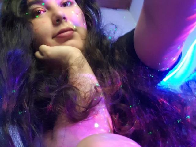 ElizabethRussov - Sexe cam en vivo - 10790431