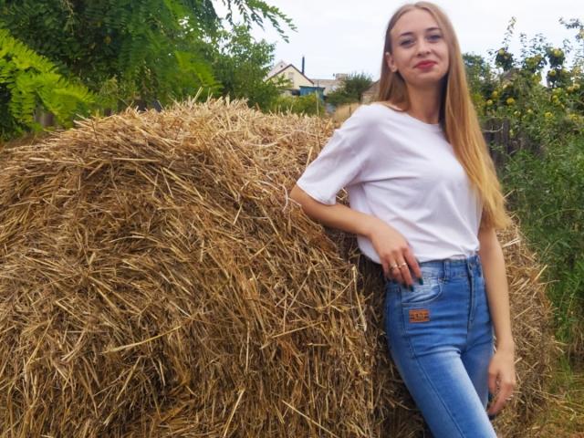 LaurieOhRose - Live sex cam - 10798211