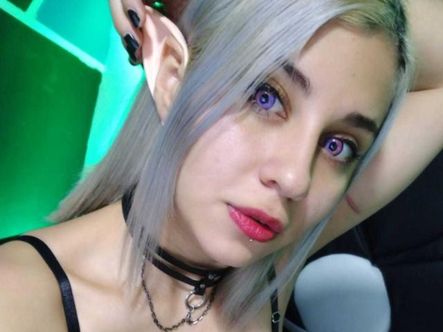 LeslyHoot - Live sex cam - 10823731