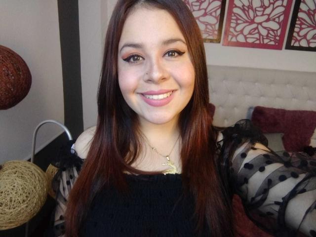 KatieWoolf - Live sex cam - 10828631