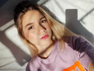 MajoBlonde - Live porn &amp; sex cam - 10834975