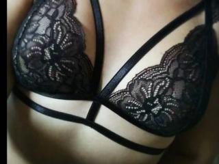 EmilyRouseHoty - Live porn & sex cam - 10836931