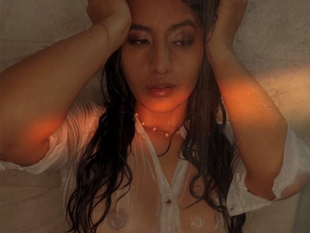 EmilyHarper - Live porn &amp; sex cam - 10844331
