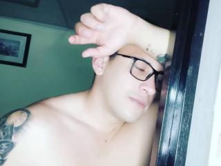 SexyMacho69 - Live sex cam - 10846887