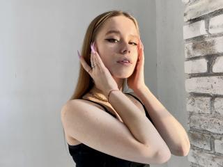 DoraMoby - Live porn & sex cam - 10849875