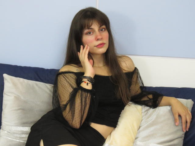 Maviss - Live sex cam - 10859527