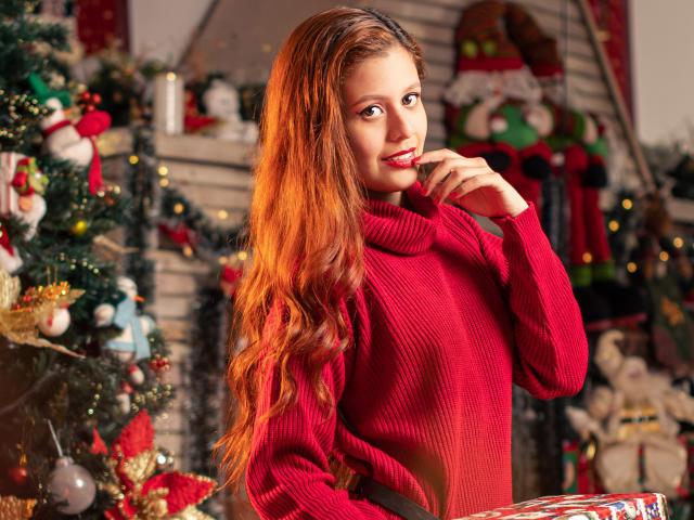 EmiilyRogers - Live Sex Cam - 10865079