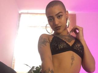 RoseFromHell - Live sex cam - 10900699