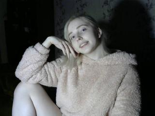 LucyAurora - Live porn &amp; sex cam - 10900811