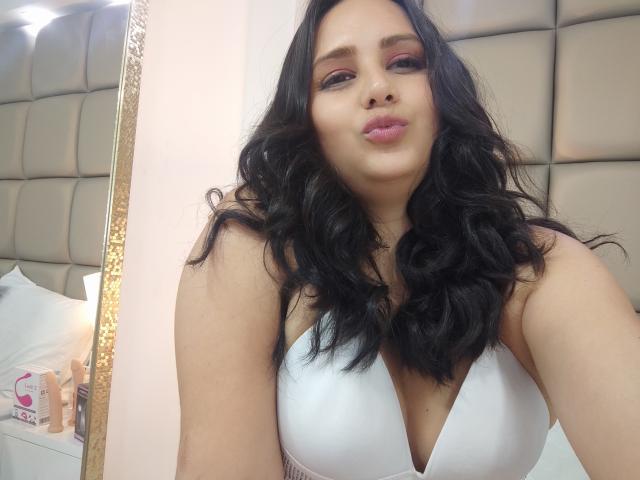 KendalReus - Live sex cam - 10905063