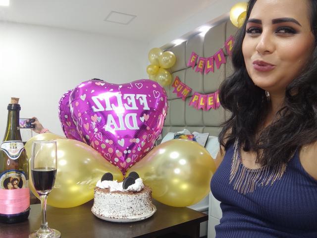 KendalReus - Sexe cam en vivo - 10905079