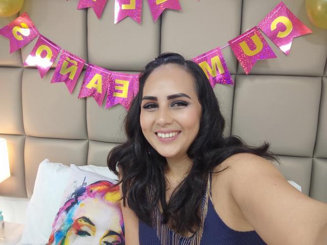 KendalReus - Live sex cam - 10905083