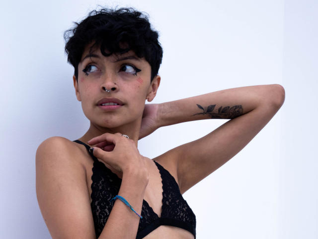 PrettyBeatrice - Sexe cam en vivo - 10930079