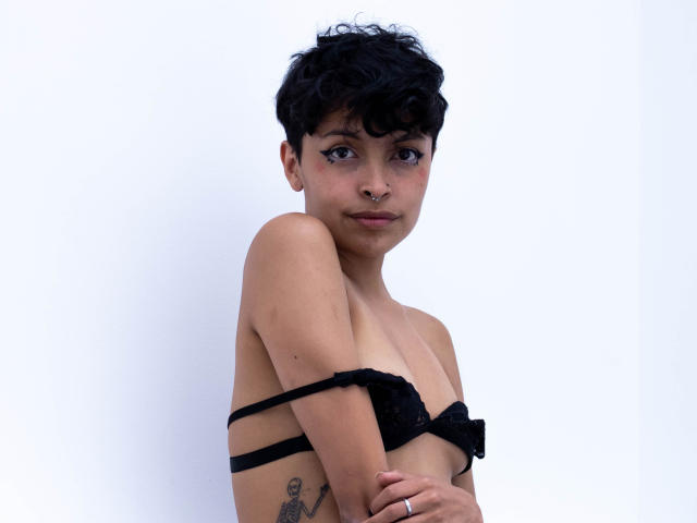 PrettyBeatrice - Sexe cam en vivo - 10930087