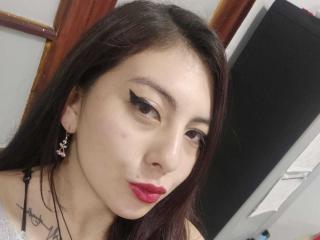 AnniesBloom - Sexe cam en vivo - 10933943