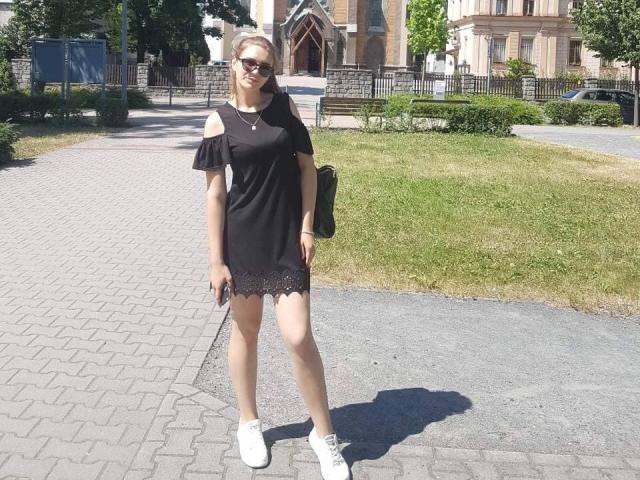 AnnaaSsweet - Live sex cam - 10976435