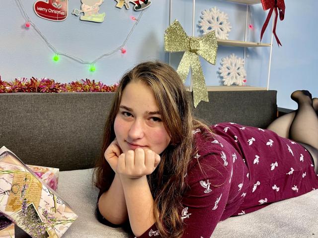 DaniellaGraceZZ - сексуальная веб-камера в реальном времени - 10976787