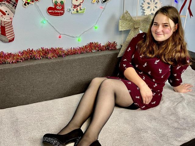 DaniellaGraceZZ - Live Sex Cam - 10976811