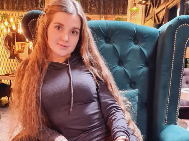ZlataBell - Sexe cam en vivo - 10991255