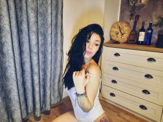 EmillyTaiylor - Live sex cam - 10996687