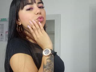 IsaCastro - Live Sex Cam - 11007503