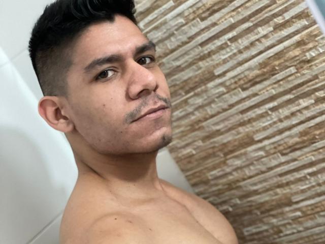 TommasDickX - Sexe cam en vivo - 11012419