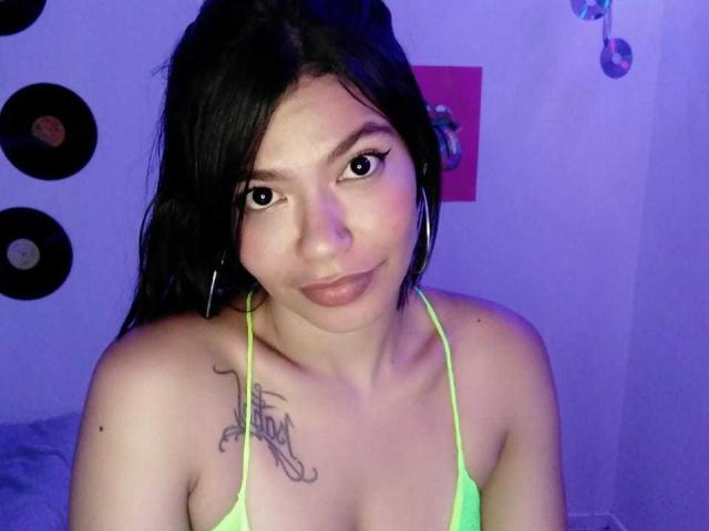 AilynTurner - Live sexe cam - 11019391