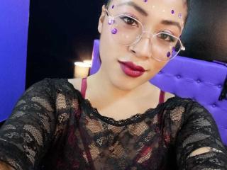 AmelyKent - Live sex cam - 11026227