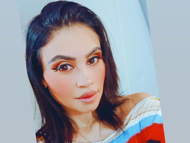 KylieAllen - Sexe cam en vivo - 11026799