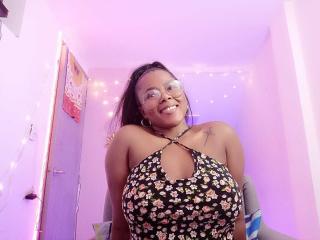 EmiraHot - Live sex cam - 11037243