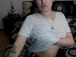 InkedBabeKitty - Live Sex Cam - 11037551