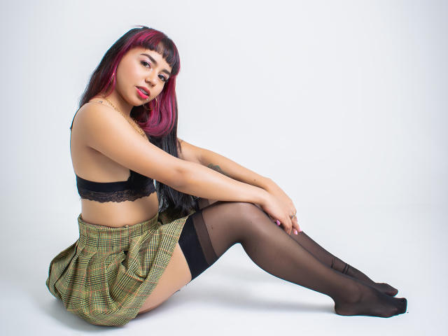 IsaCastro - Live porn &amp; sex cam - 11041735